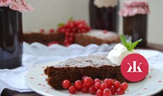 Sezóna ríbezlí: Ochutnaj tento nadýchaný ríbezľovo-čokoládový koláč! - KAMzaKRASOU.sk